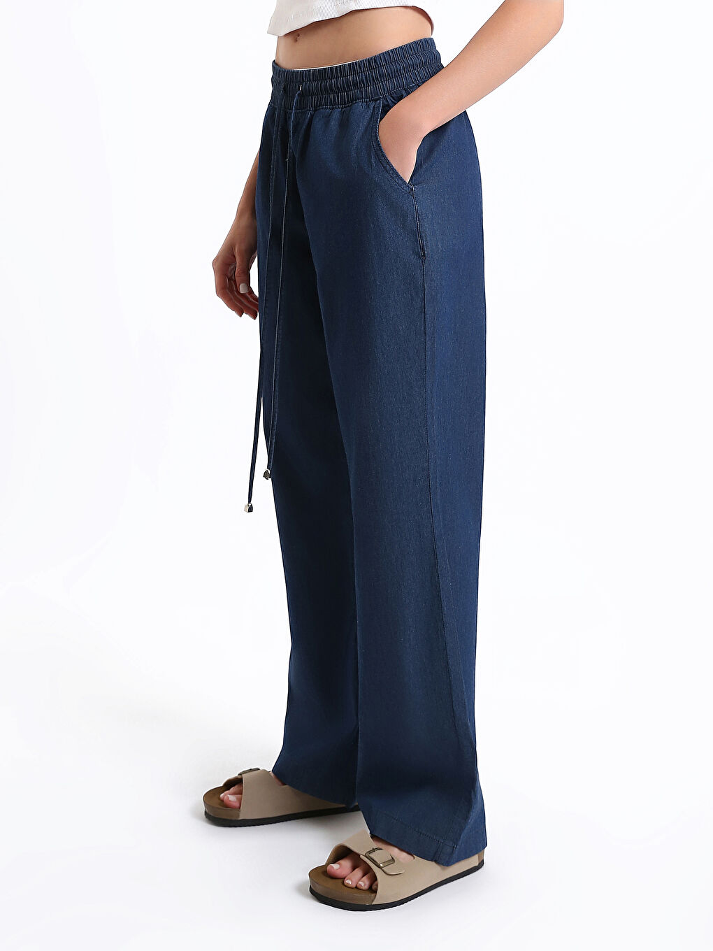 جينز واسع للسيدات-5