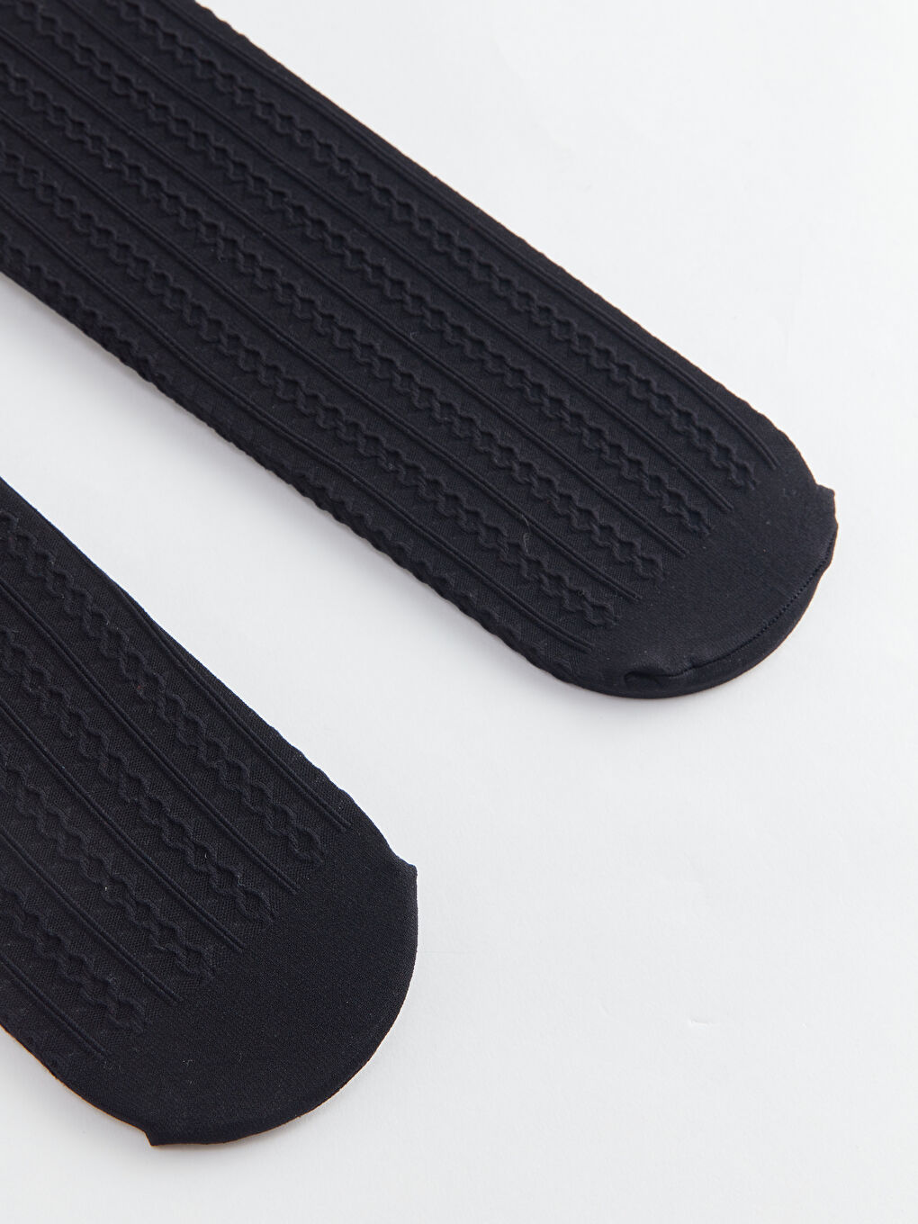 Siyah Kendinden Desenli Kız Çocuk İnce Külotlu Çorap-1