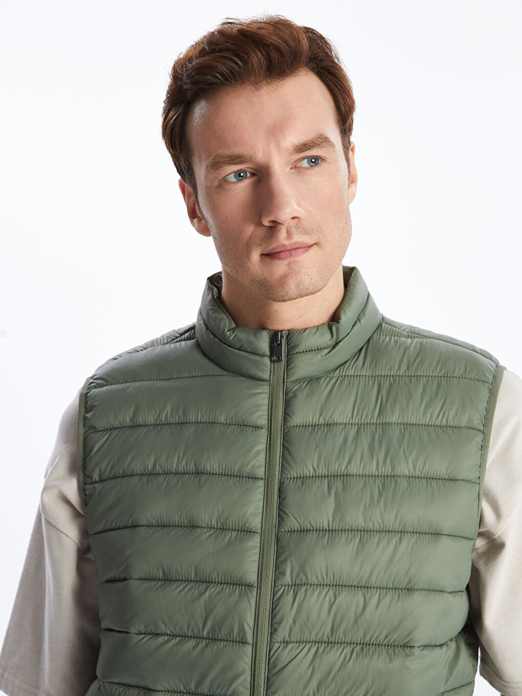 Standard Fit Funnel Neck Men's Puffer Gilet -S40392Z8-GYA