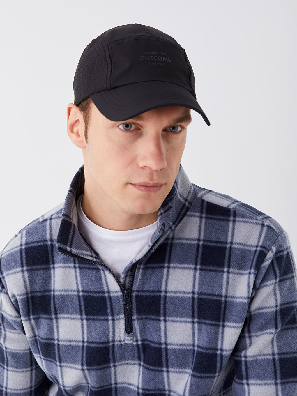 Siyah Yazı Baskılı Erkek Kep Şapka-1