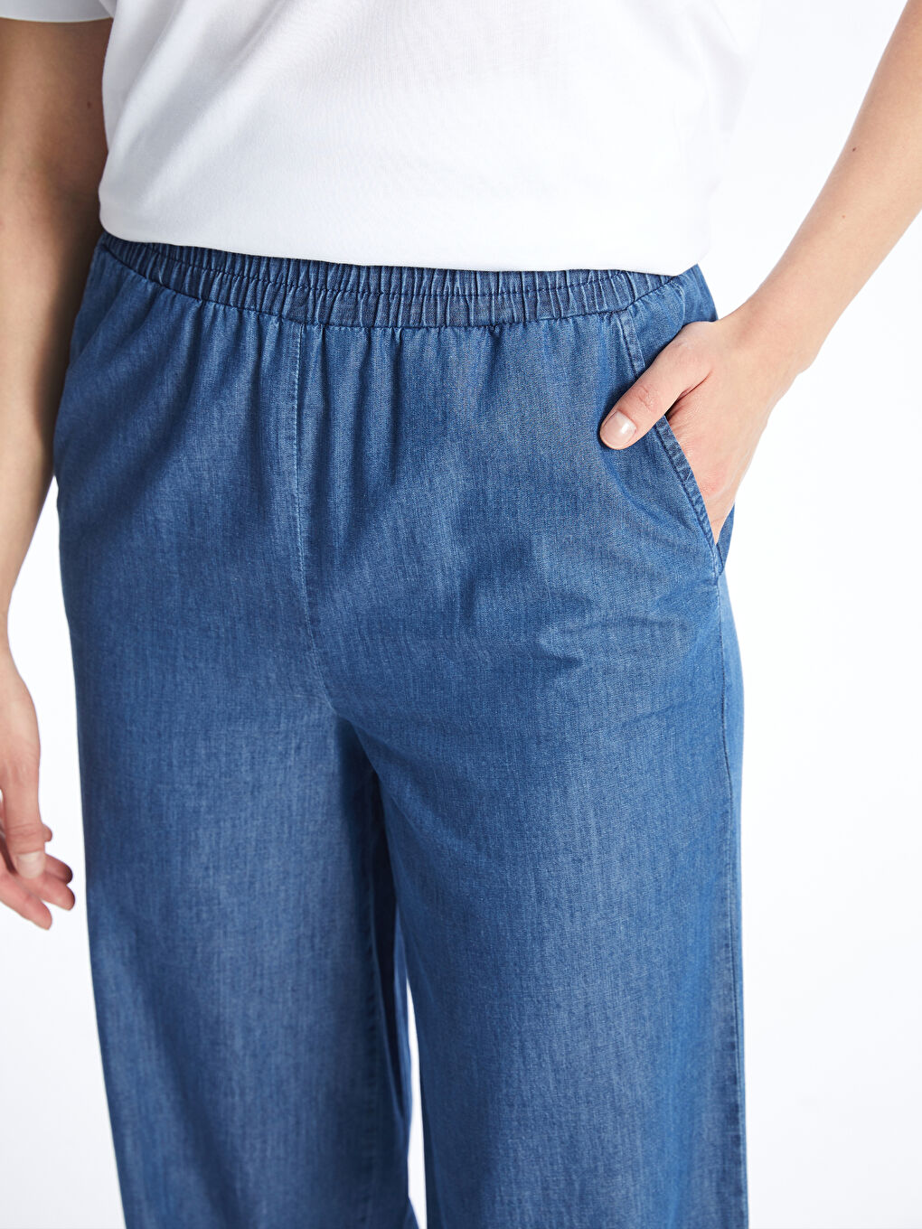 Wideleg Women's Jeans With Elastic Waist -S40564Z8-507