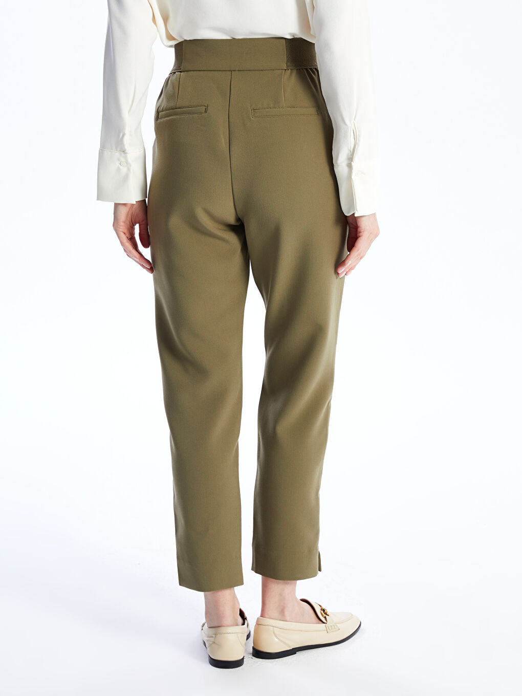 LCWAIKIKI Classic Elasticated Waist Regular Fit Women's Trousers -S40797Z8-H2T