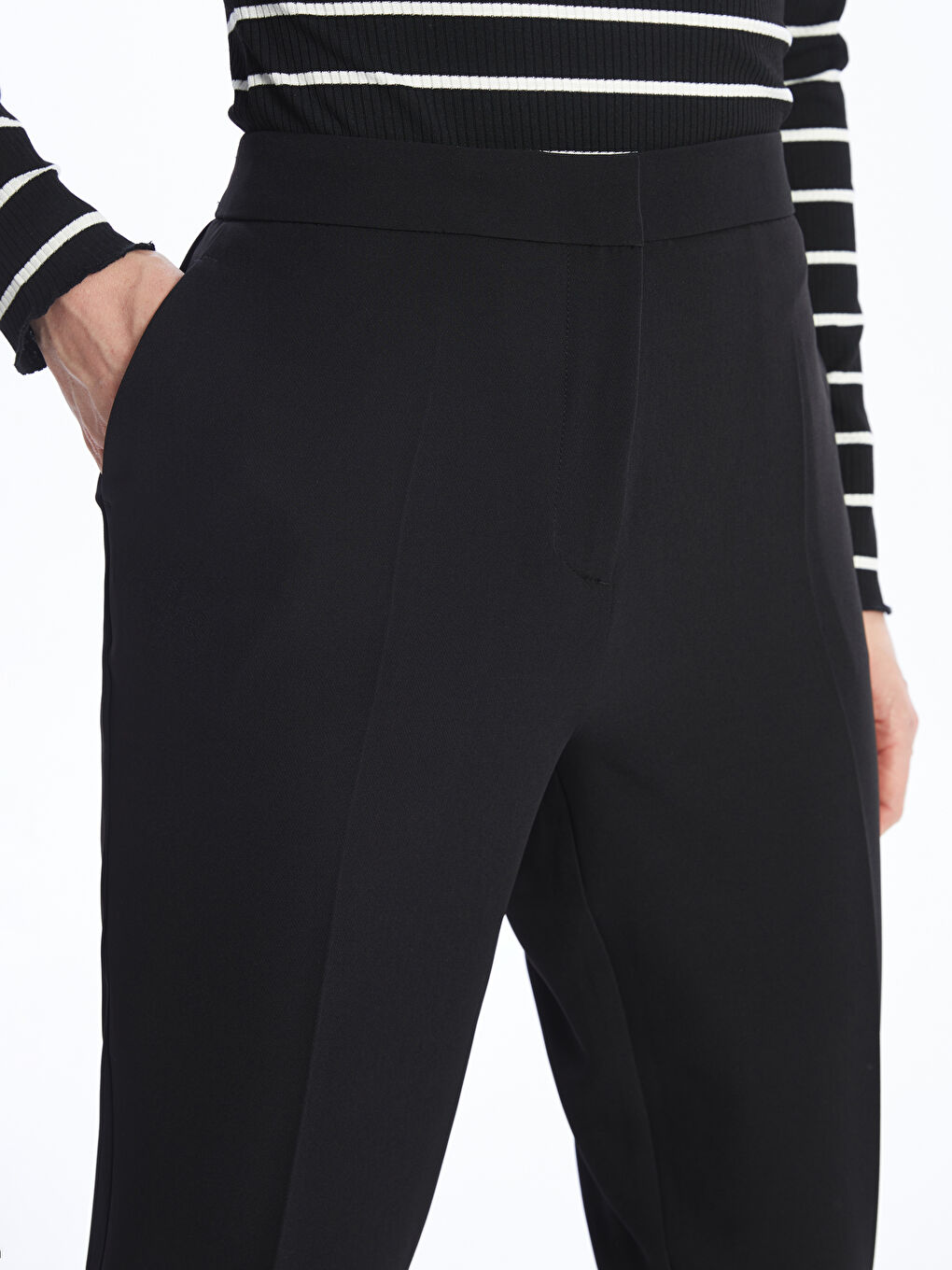 Pantalon Coupe Carotte Uni pour Femmes-3