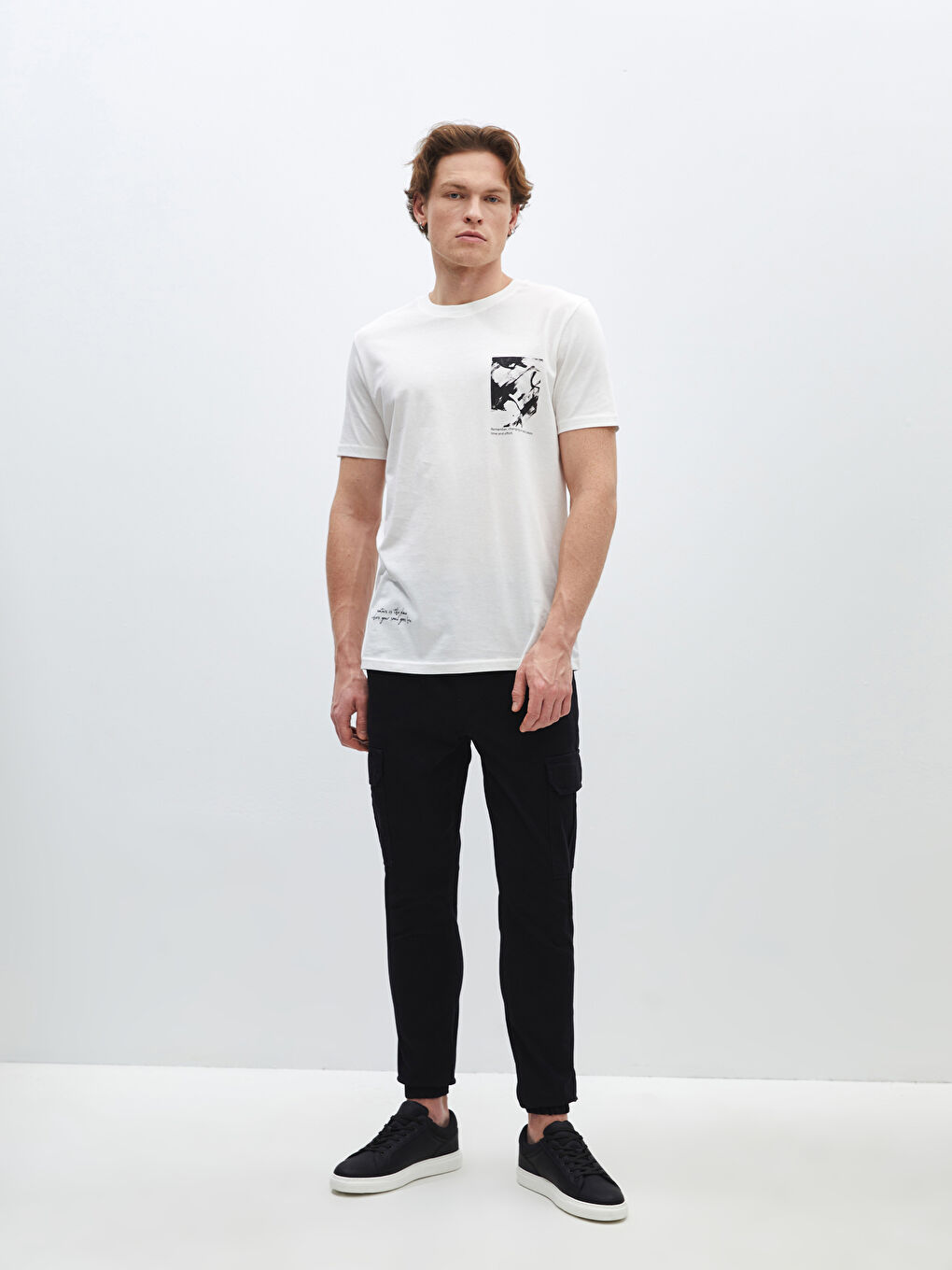 CRNA Cargo pantalone Muškarac -S41004Z8-RQL