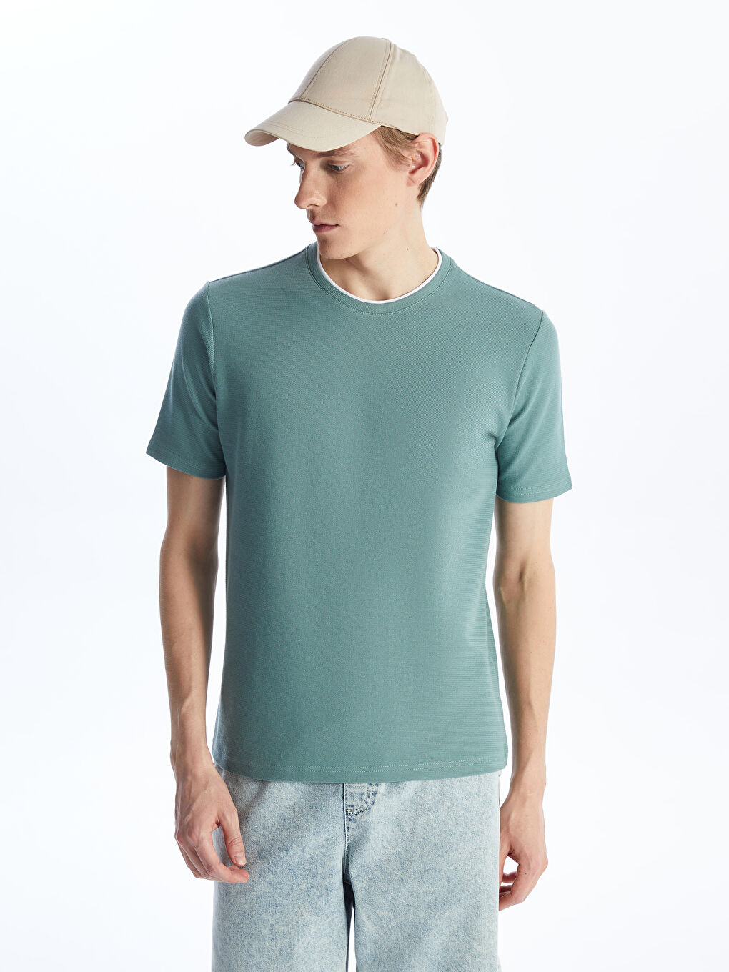 تيشيرت بيكيه كم قصير ياقة دائرية للرجال