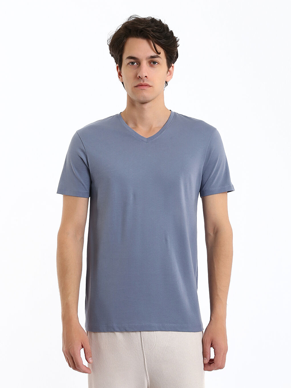 تيشيرت ياقة V كم قصير للرجال-1