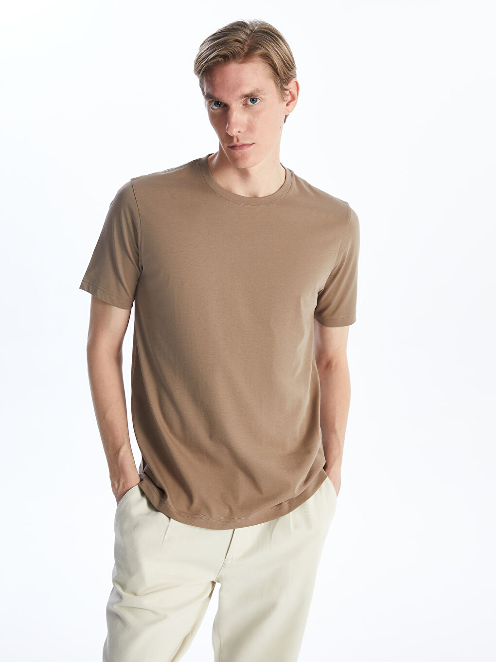 Тениска с кръгло деколте от джърси за мъже-1