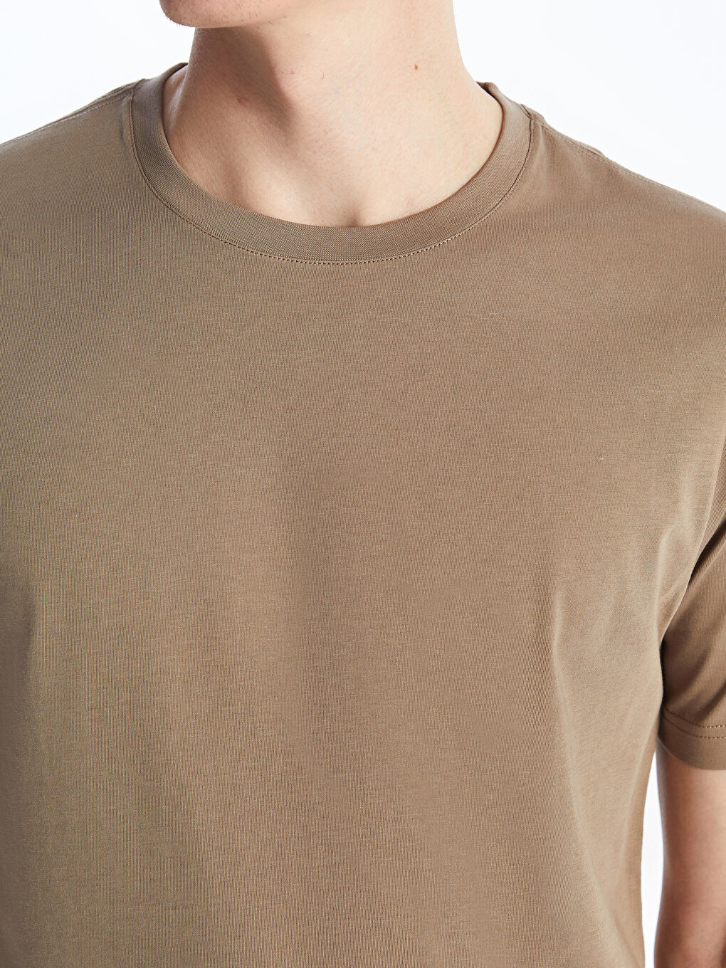 Тениска с кръгло деколте от джърси за мъже-3