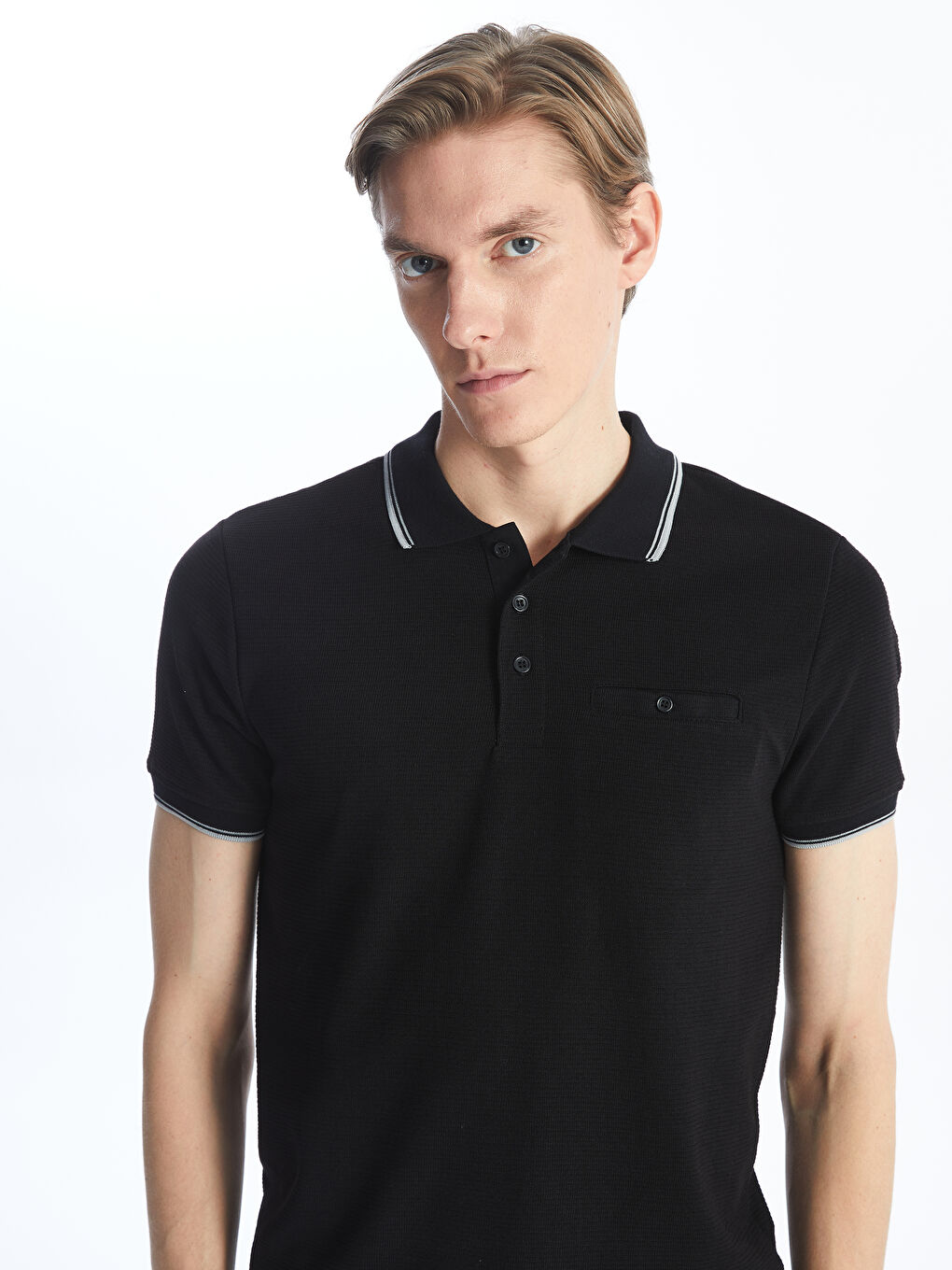 Siyah Polo Yaka Kısa Kollu Erkek Tişört-1