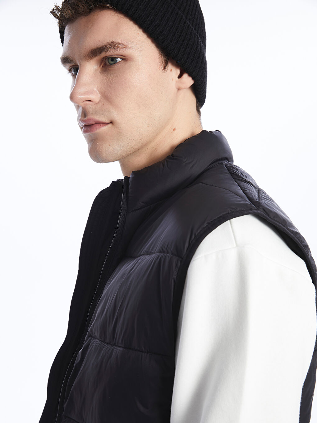 Slim Fit Funnel Neck Men's Puffer Gilet -S41177Z8-CVL