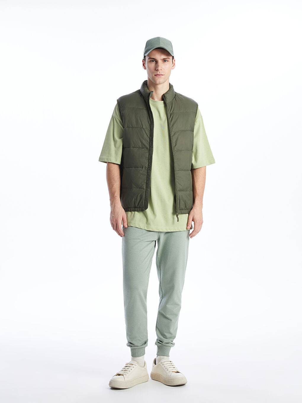 ерлерге арналған тар пішім биік жағалы пуховик жилет-2