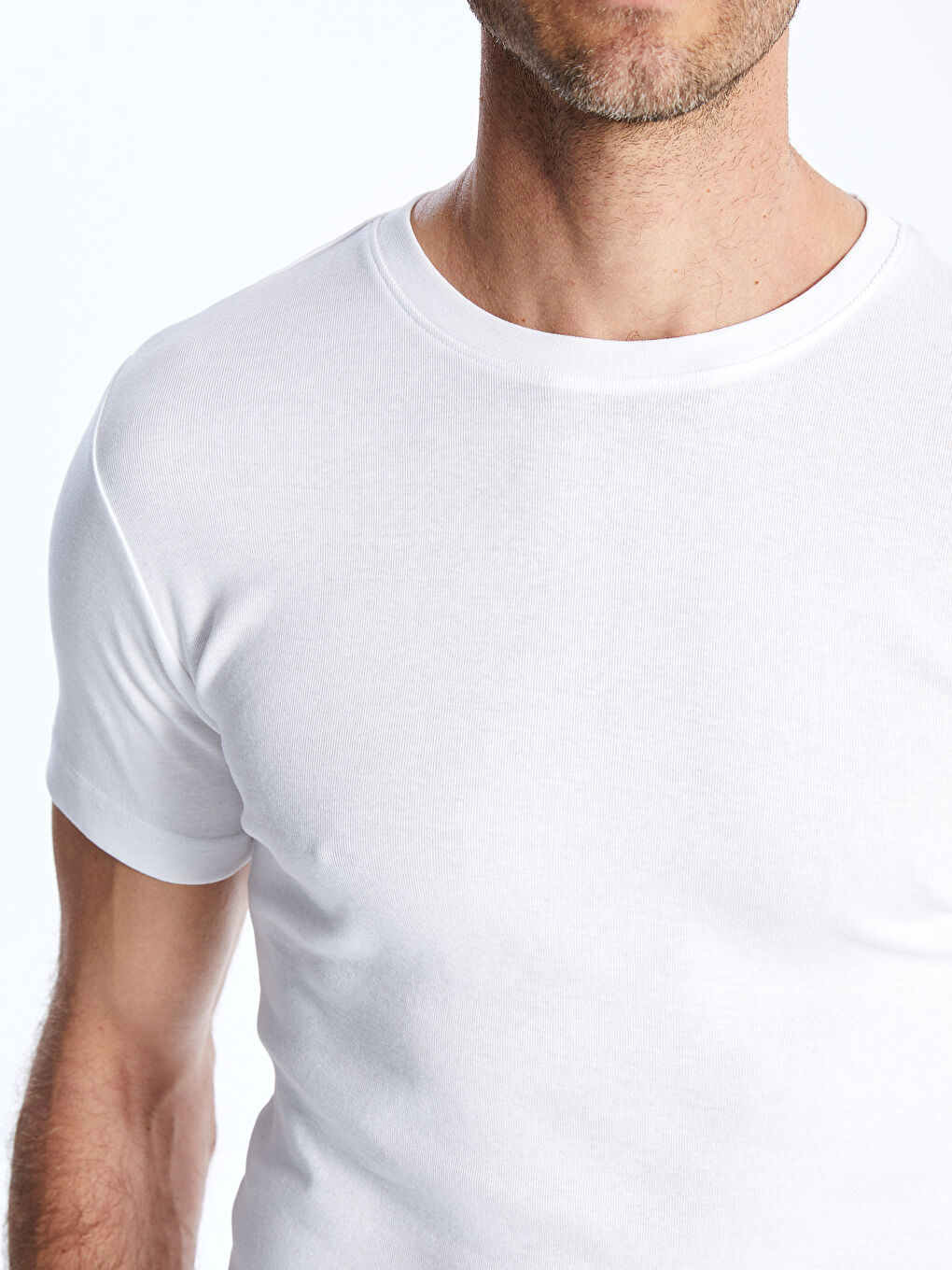 Beyaz Bisiklet Yaka Penye Erkek Tişört-3