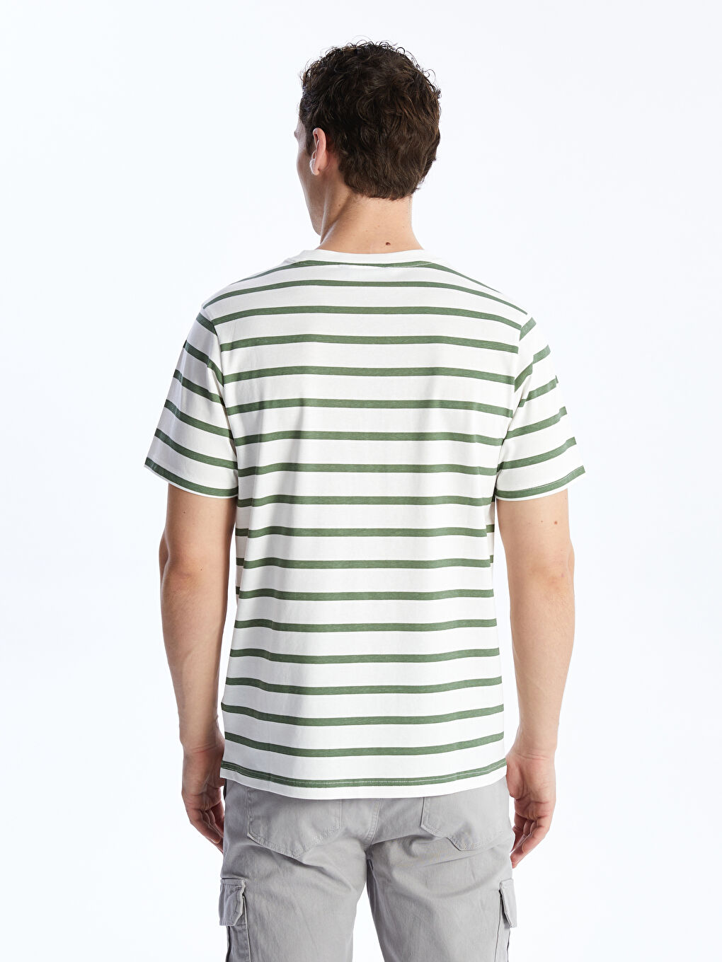 Ерлерге арналған жолақты трикотаж футболка-5