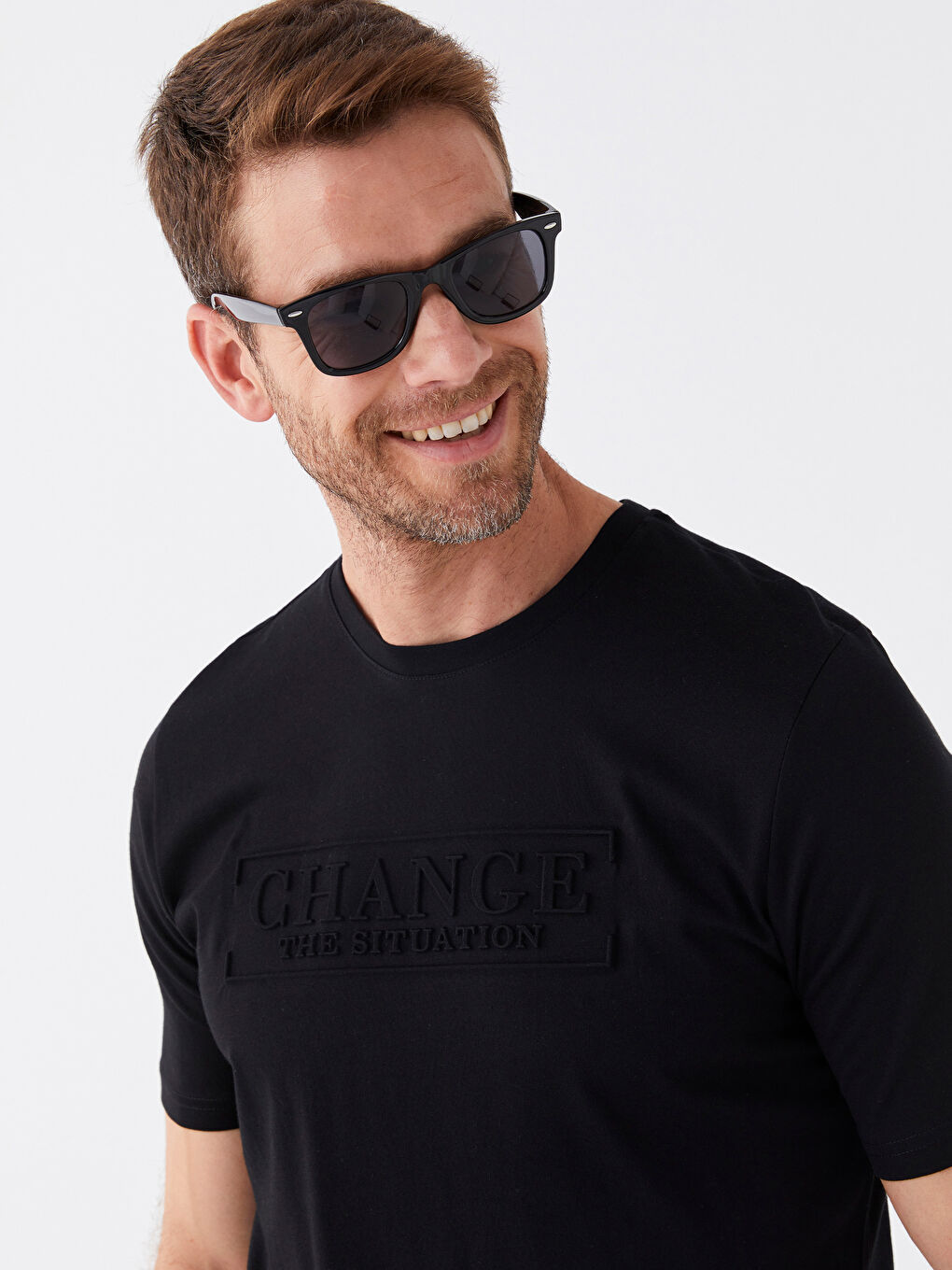 Siyah Bisiklet Yaka Kısa Kollu Baskılı Penye Erkek Tişört