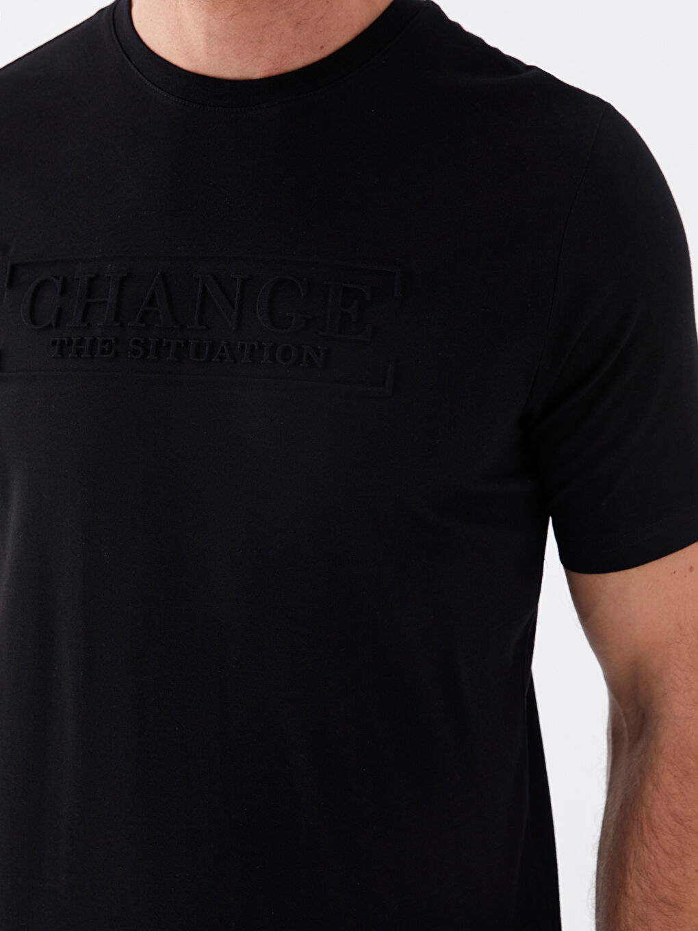 Siyah Bisiklet Yaka Kısa Kollu Baskılı Penye Erkek Tişört-3