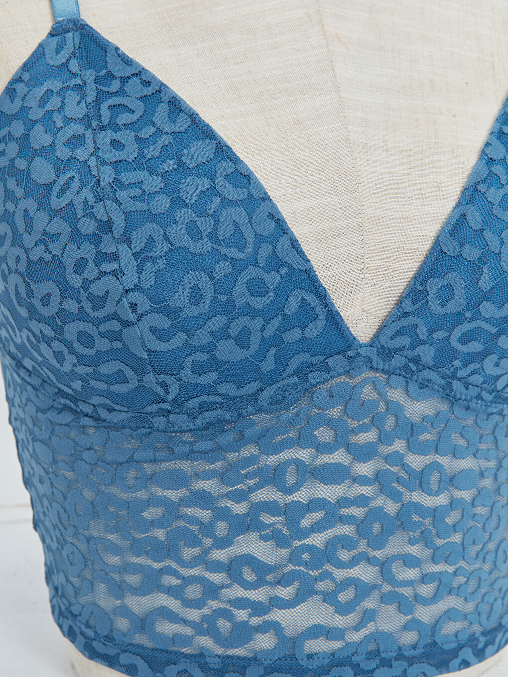 Бралетт Кружевной Без Косточек и Без Наполнителя-2