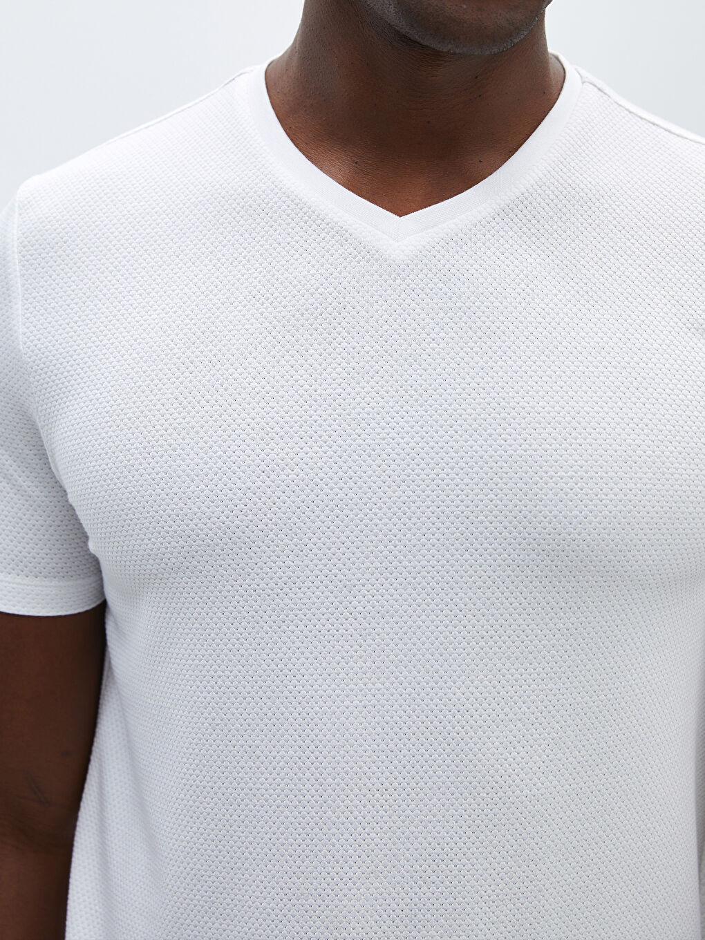 V Neck Short Sleeve Men's T-Shirt-3