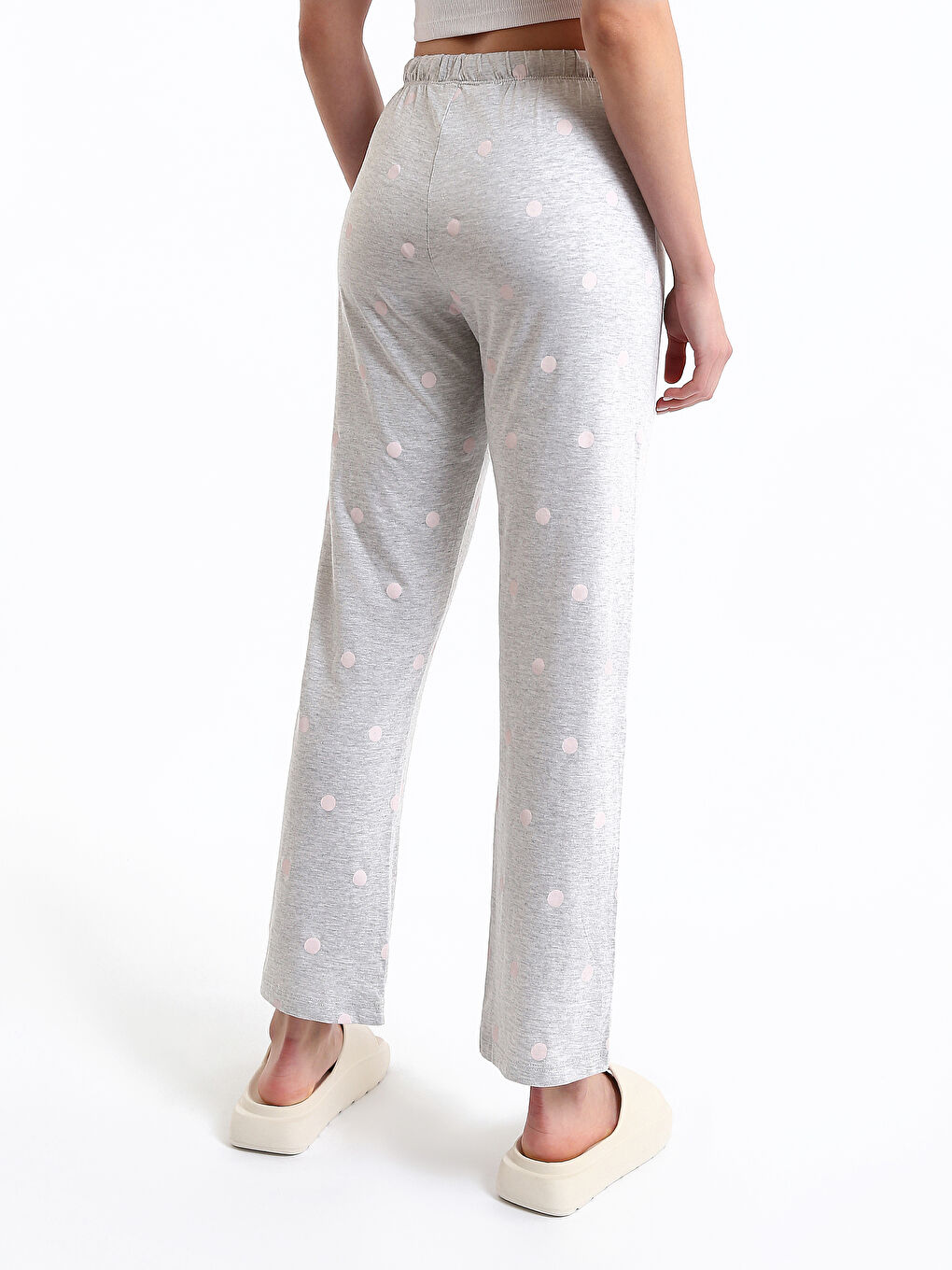 طقم بيجامة كم قصير منقوش بياقة دائرية للسيدات-8