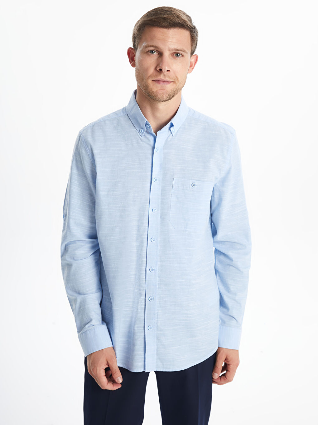 Ерлерге арналған ұзын жеңді стандартты пішімді жейде