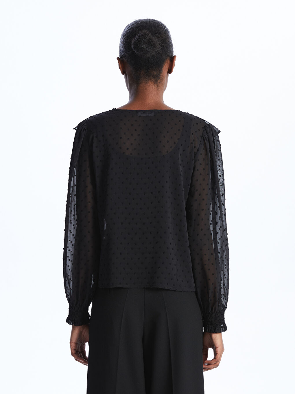 Blouse pour Femmes à Manches Longues Brodée avec Encolure en V-4