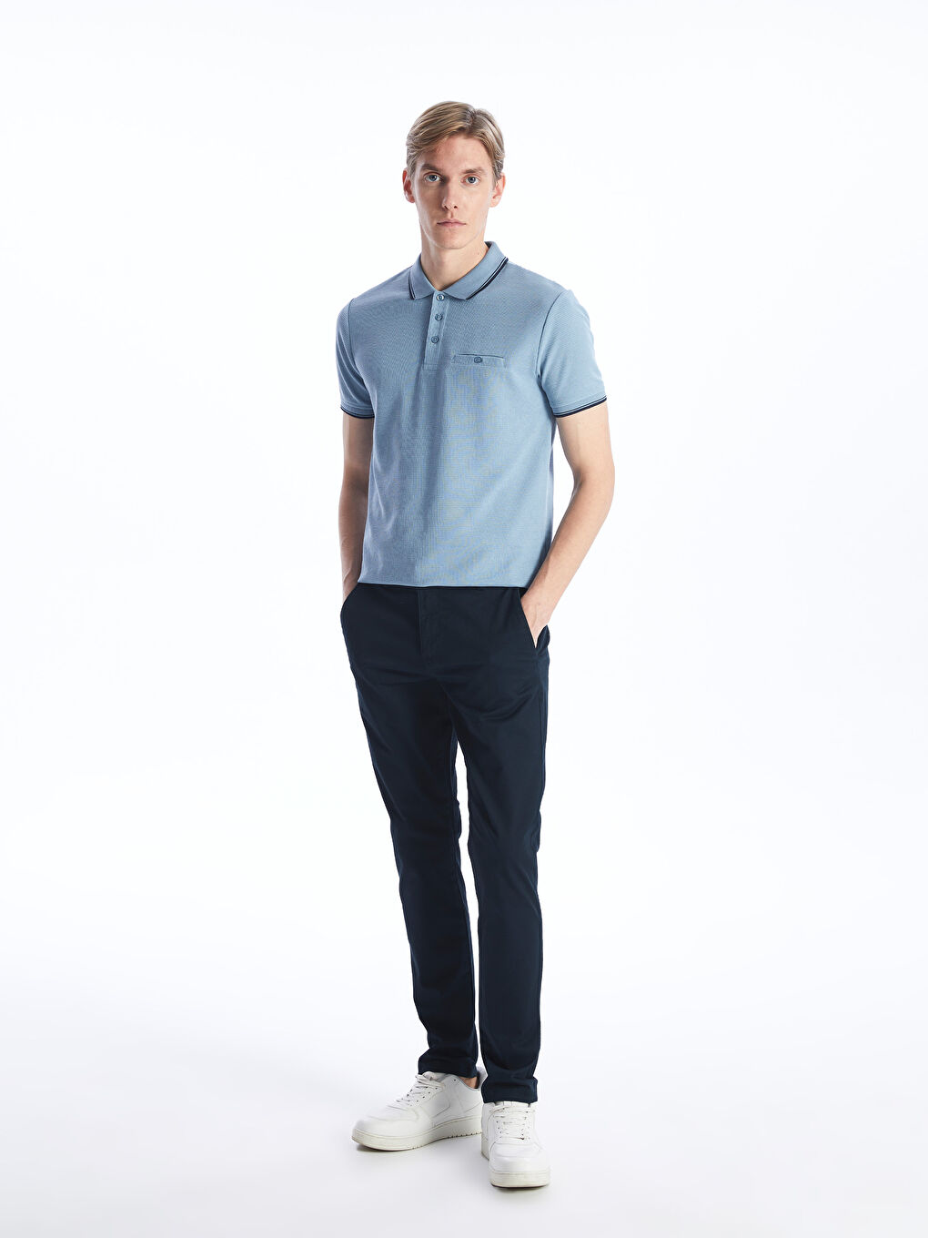 TAMNO PLAVA Chino pantalone Muškarci -S42568Z8-KN7