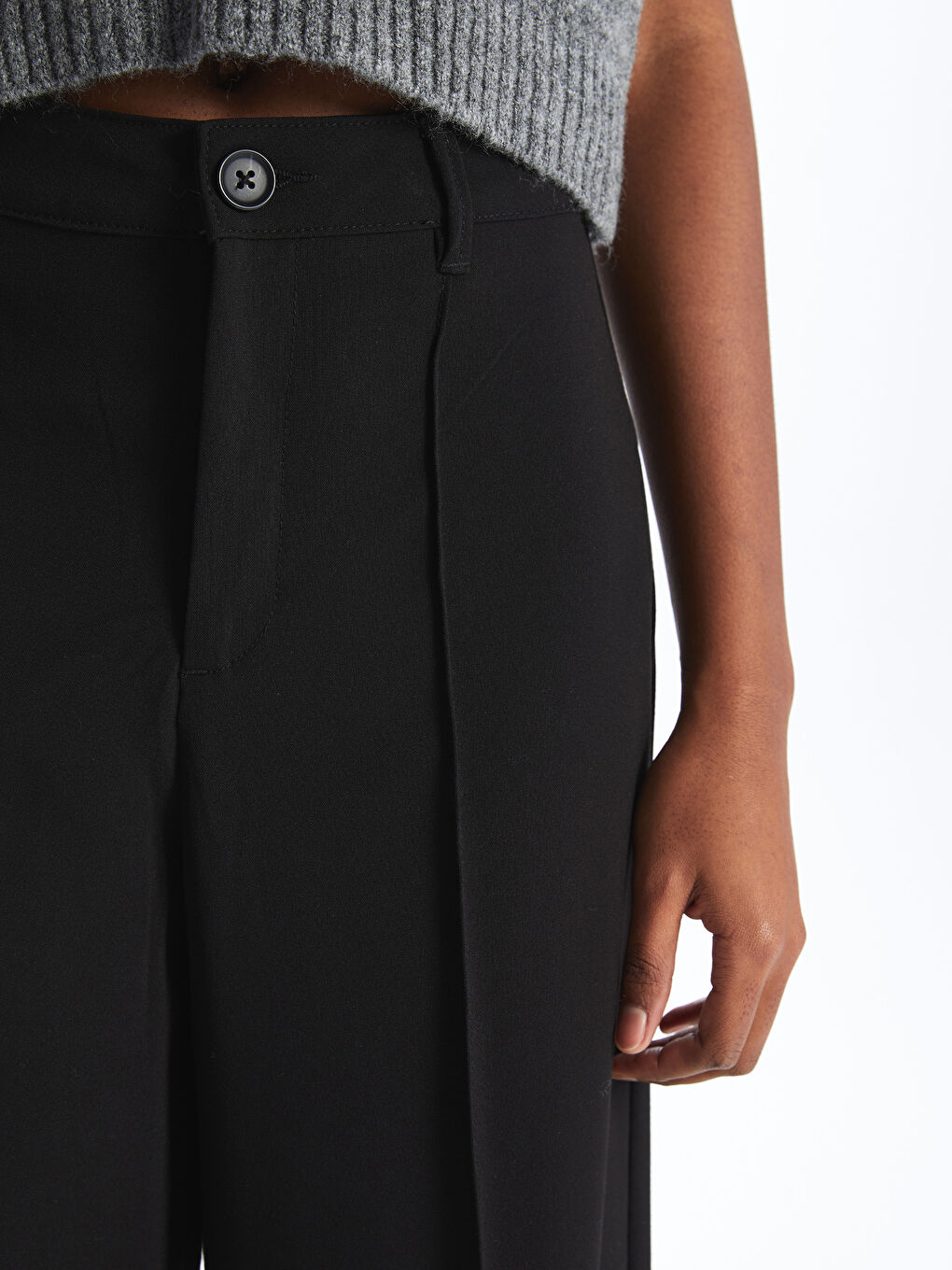 CRNA Pantalone Žena -S42635Z8-CVL