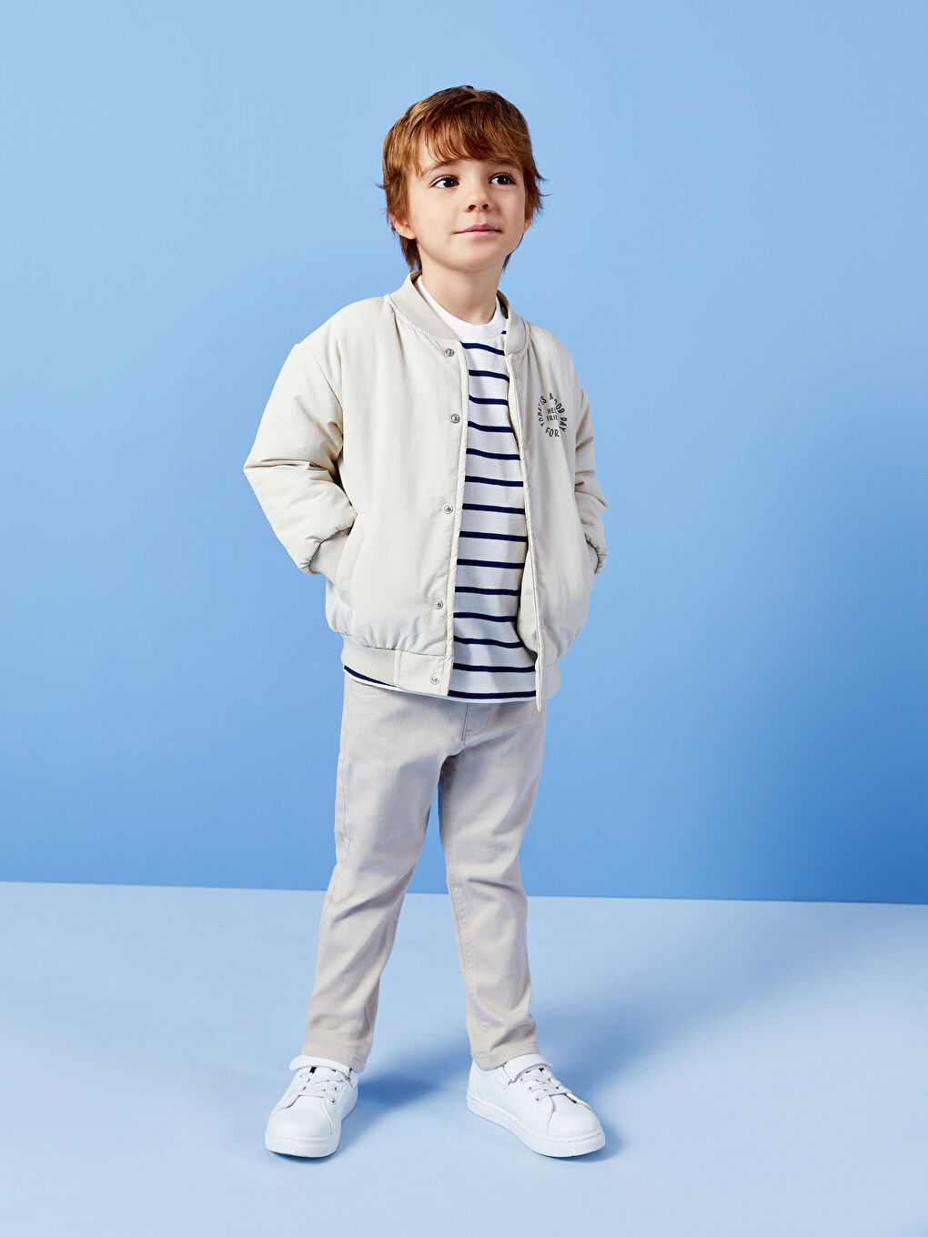 LCW Kids Gri Kolej Yaka Uzun Kollu Baskılı Erkek Bebek Bomber Mont
