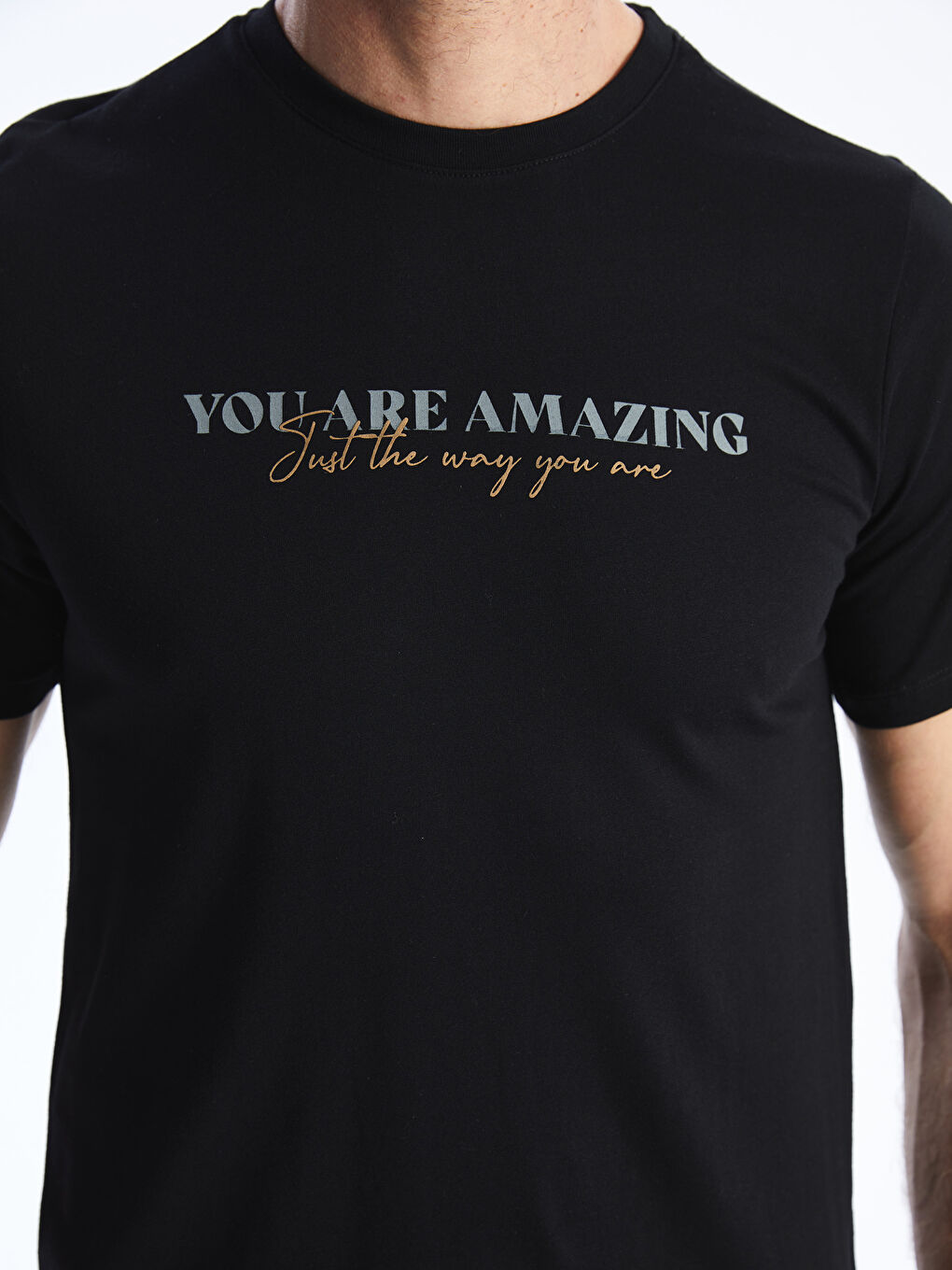 T-shirt pour hommes en coton peigné imprimé à manches courtes et col rond-3