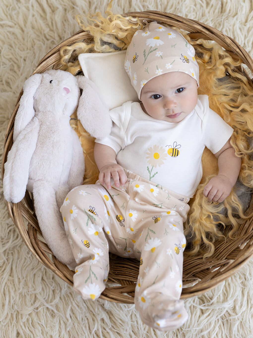 LCW baby Ekru Bisiklet Yaka Baskılı Kız Bebek Hastane Çıkış Seti 4'lü - 3