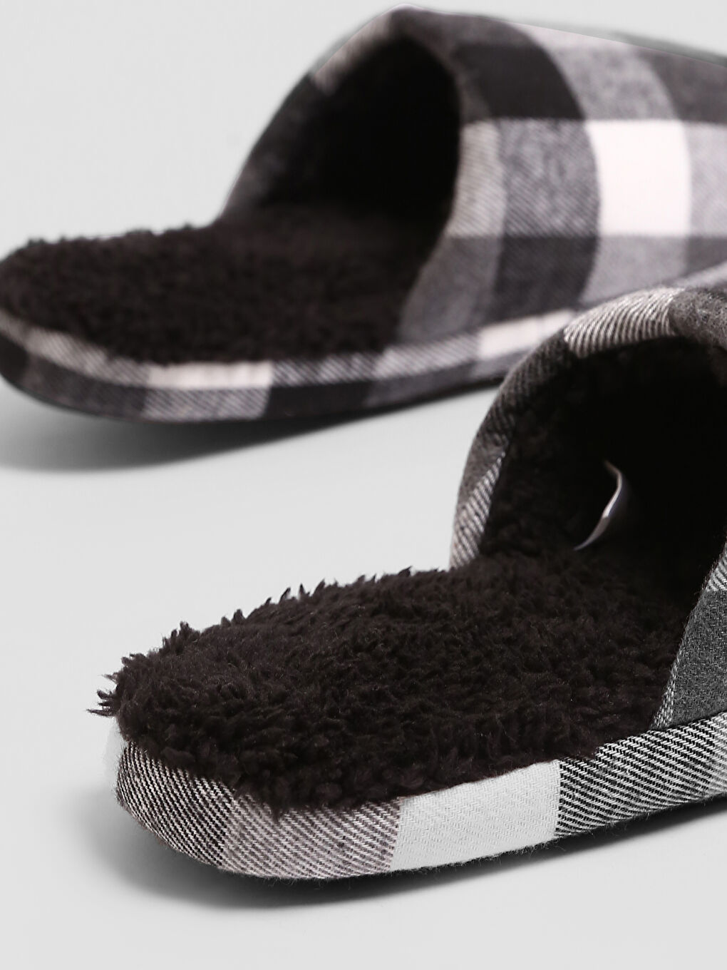 Plaid Patterned Men's Home Slippers-3