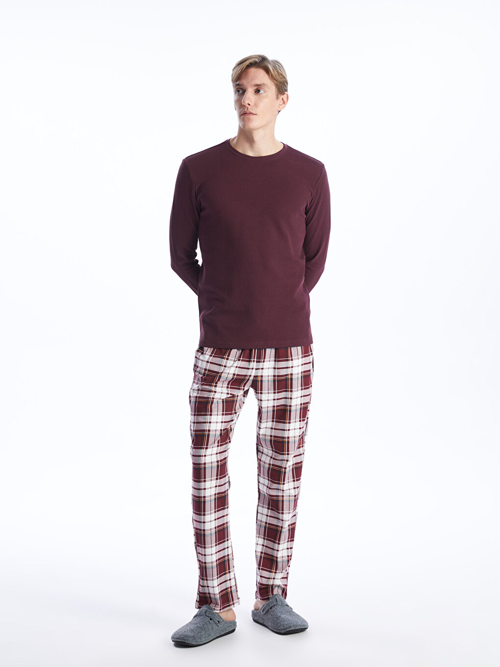 LC WAIKIKI Regular Fit Men's Pyjama Set -S43115Z8-LQV