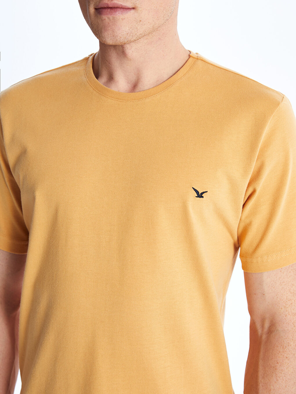 Sarı Bisiklet Yaka Kısa Kollu Erkek Pijama Üst-1