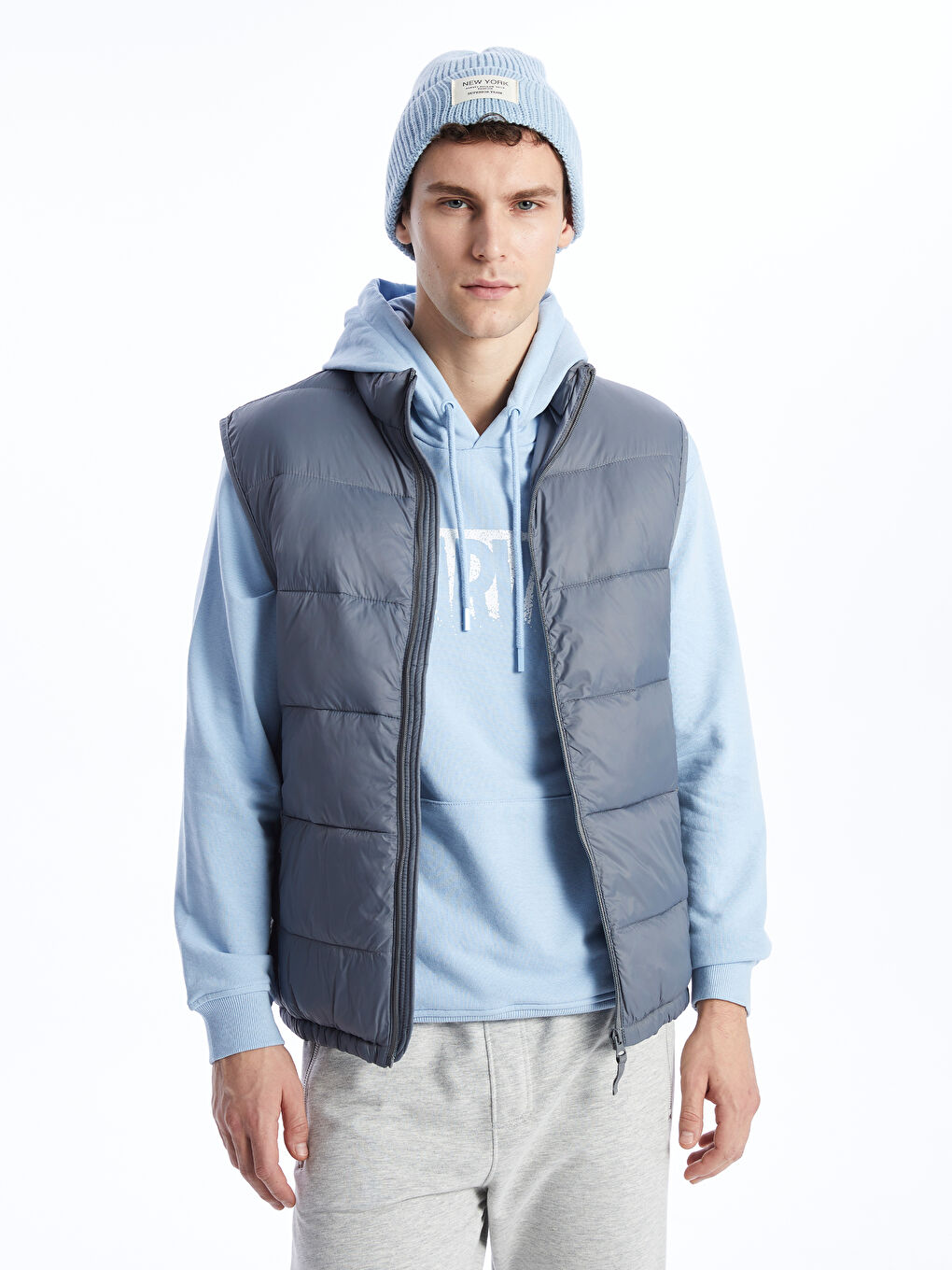 Slim Fit Funnel Neck Men's Puffer Gilet -S43243Z8-GYS