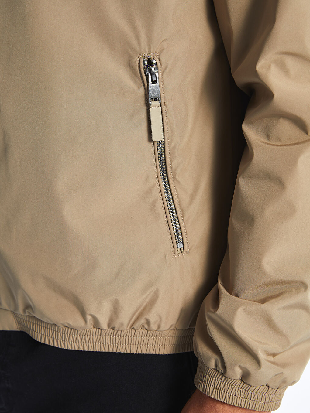 Мужская куртка стандартного кроя с воротником-трубой-3