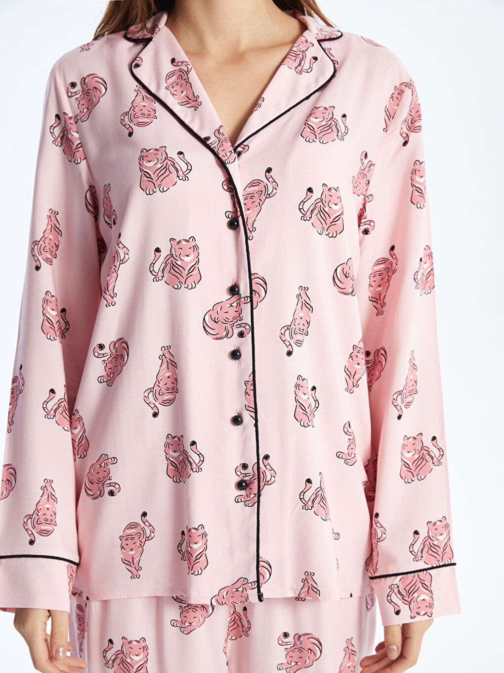 Shirt Collar Patterned Women's Pajamas Set -S44058Z8-LT4