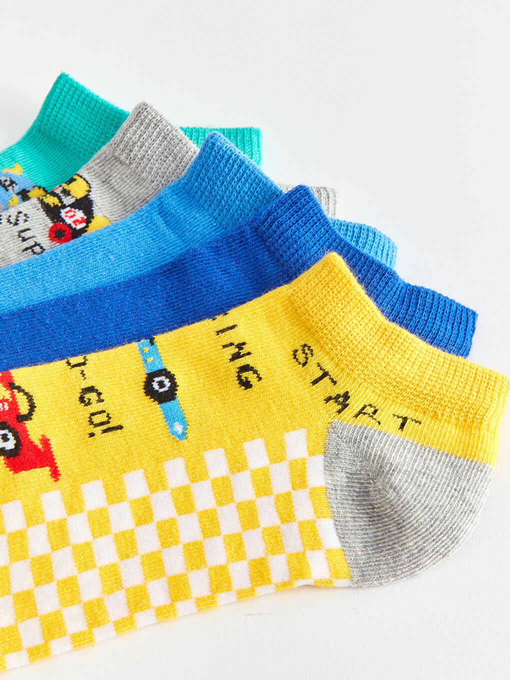 LCW Kids Чорапи за момчета с шарки, 5 броя в опаковка -S44406Z4-K00