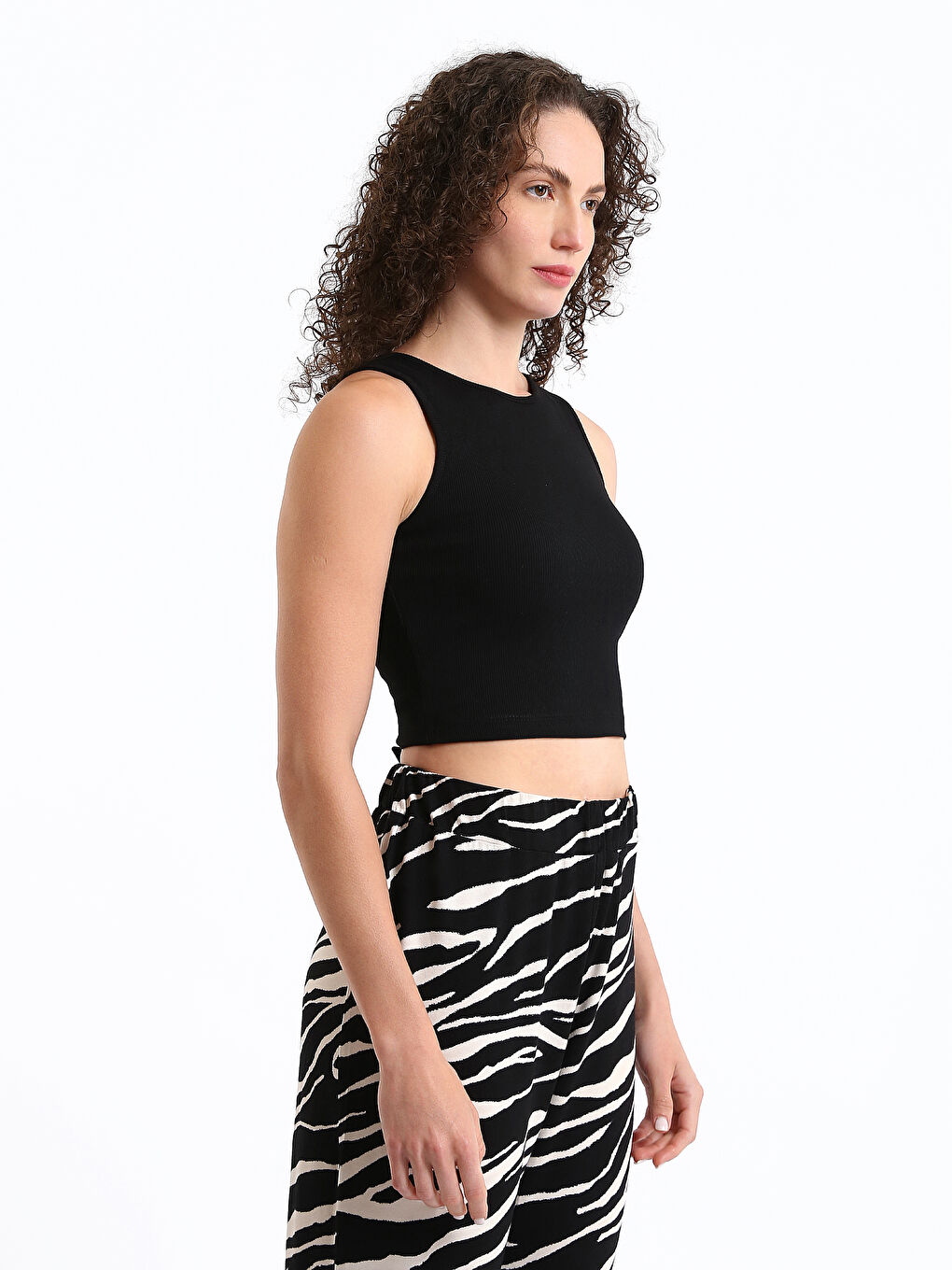 Women's Crew Neck Plain Crop Top-7