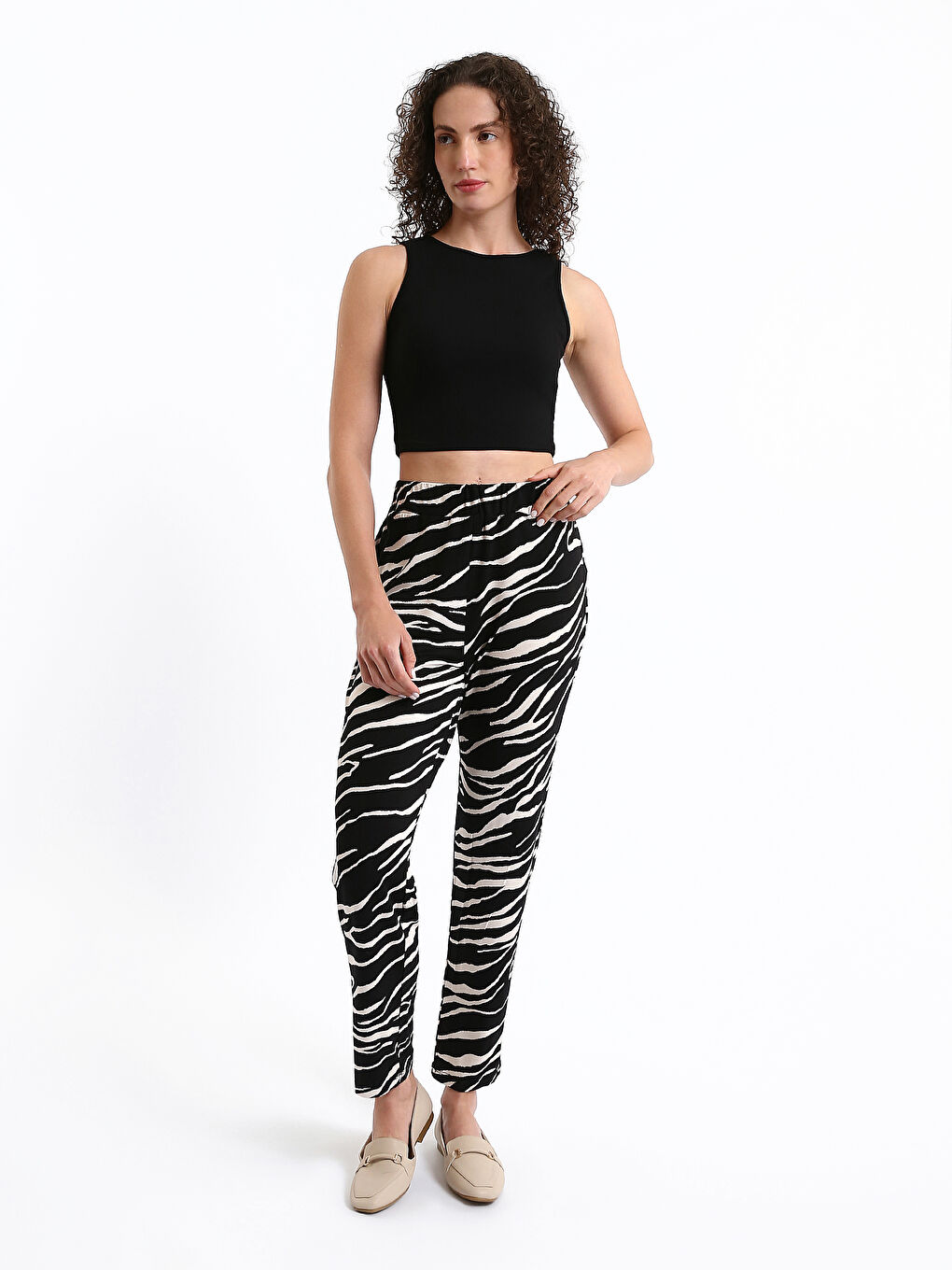 Women's Crew Neck Plain Crop Top-4