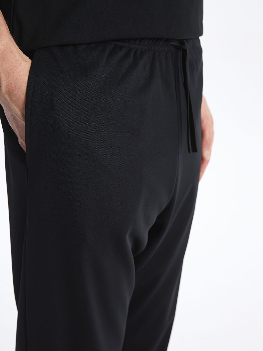 پانتۆڵی ئارەقە ڕه‌ش پیاو -S44993Z8-CVL