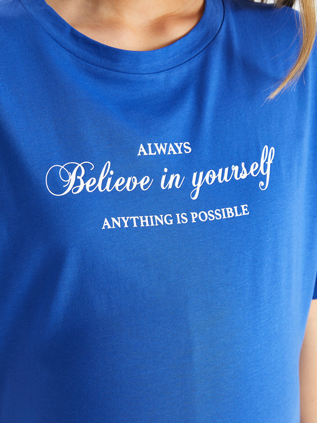 تي شيرت حمل واسع كم قصير مطبوع بياقة دائرية-3