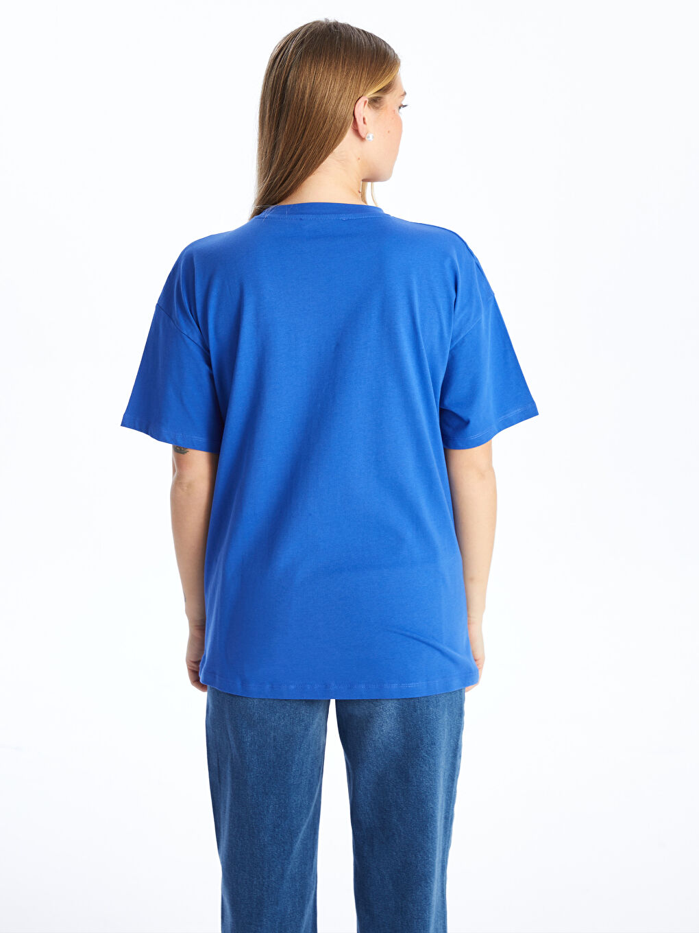 تي شيرت حمل واسع كم قصير مطبوع بياقة دائرية-4