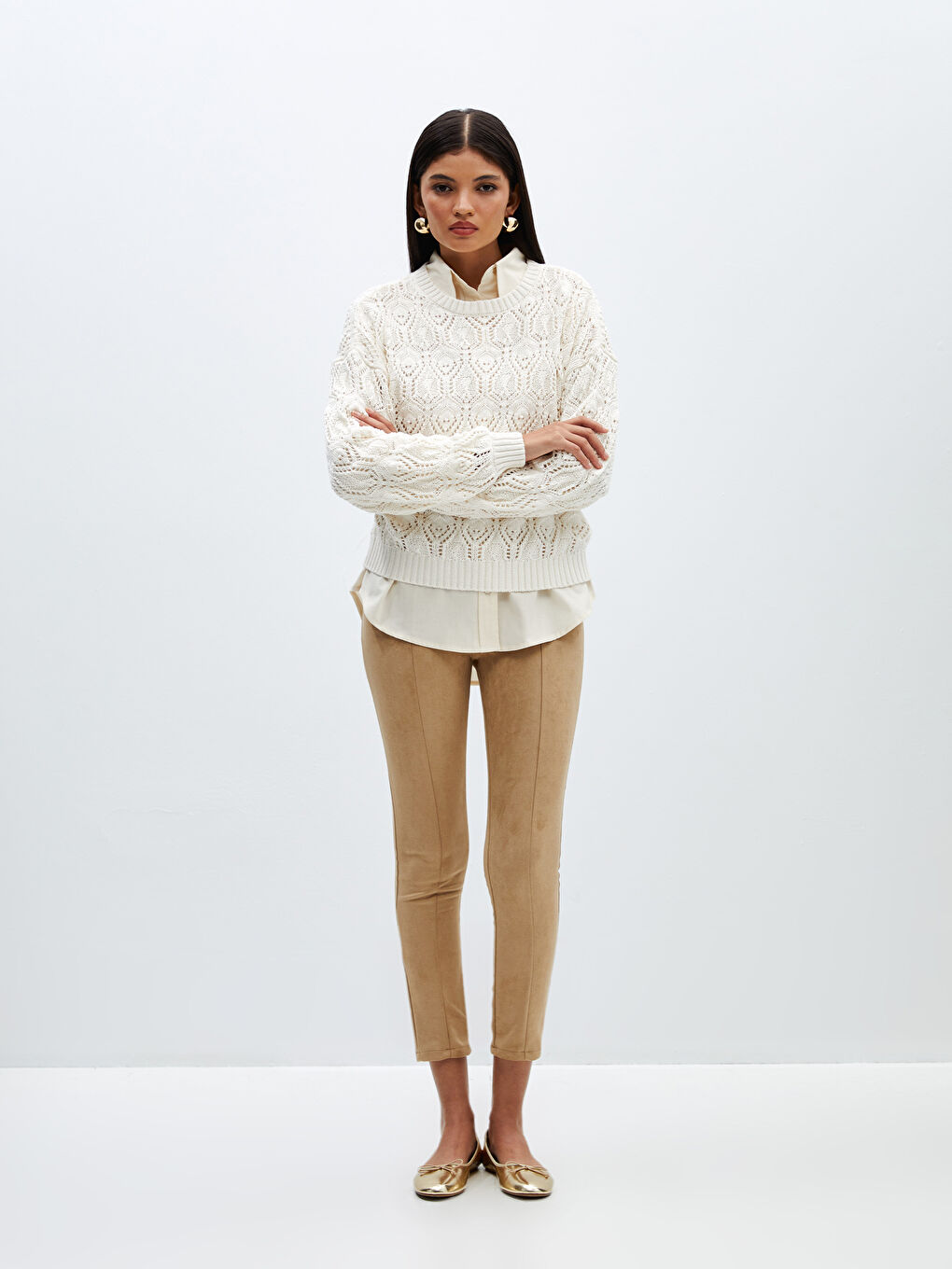 Әйелдерге арналған дөңгелек жағалы тесік тоқыма ұзын жең оверсайз трикотаж жемпір-2