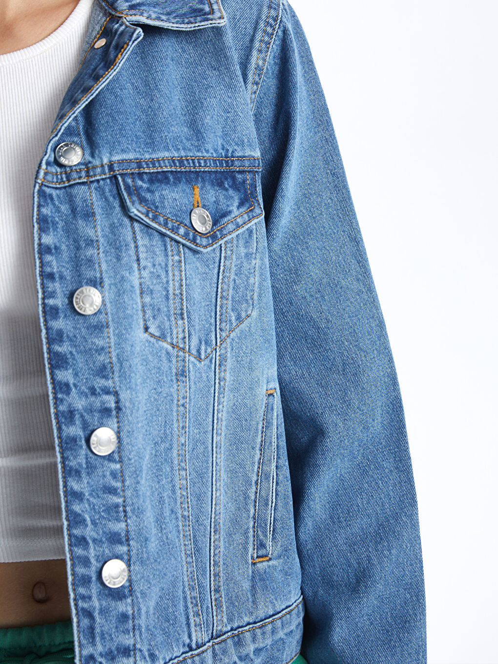 Однотонная джинсовая куртка с длинным рукавом для женщин-3