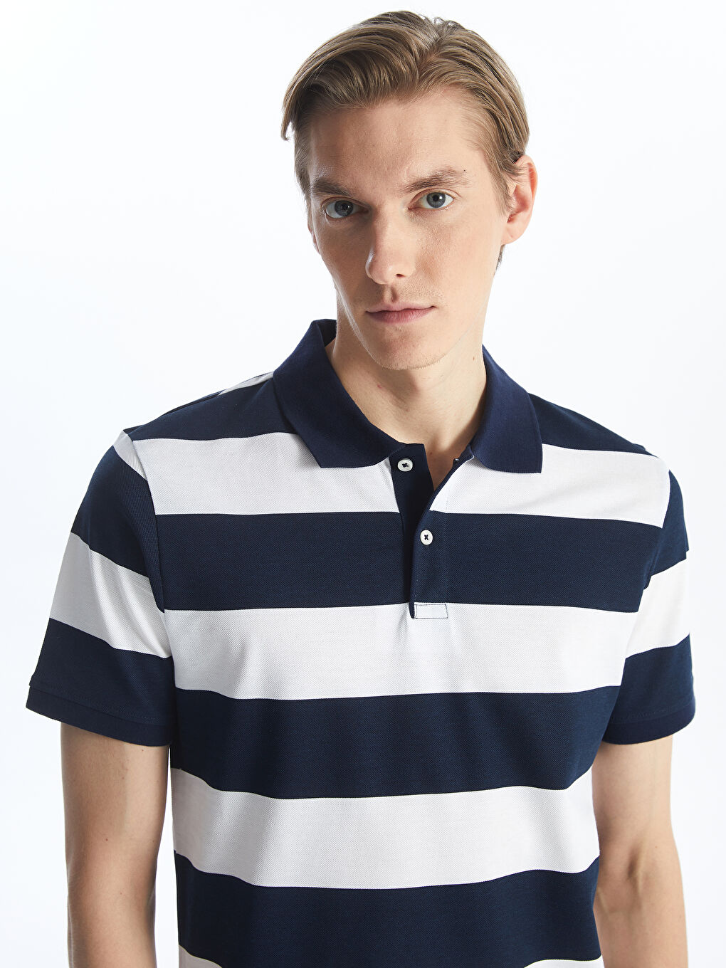 LCWAIKIKI Classic Polo Neck Short Sleeve Color Block Pique Men's T-Shirt -S46400Z8-LGS