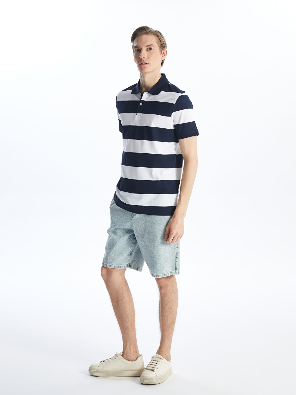 LCWAIKIKI Classic Polo Neck Short Sleeve Color Block Pique Men's T-Shirt -S46400Z8-LGS