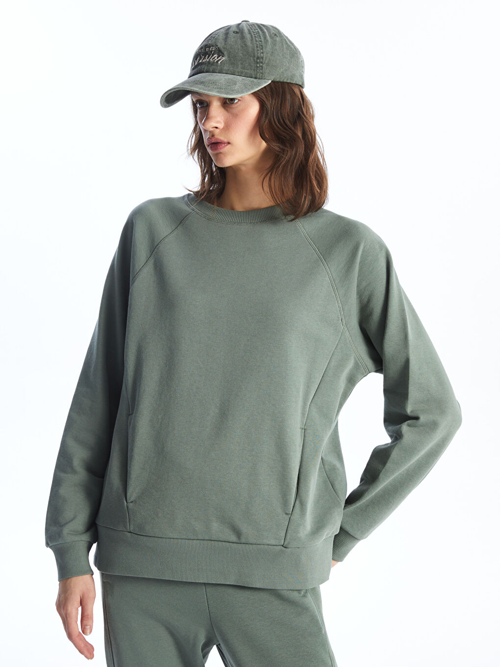 Haki Bisiklet Yaka Oversize Kadın Sweatshirt-1