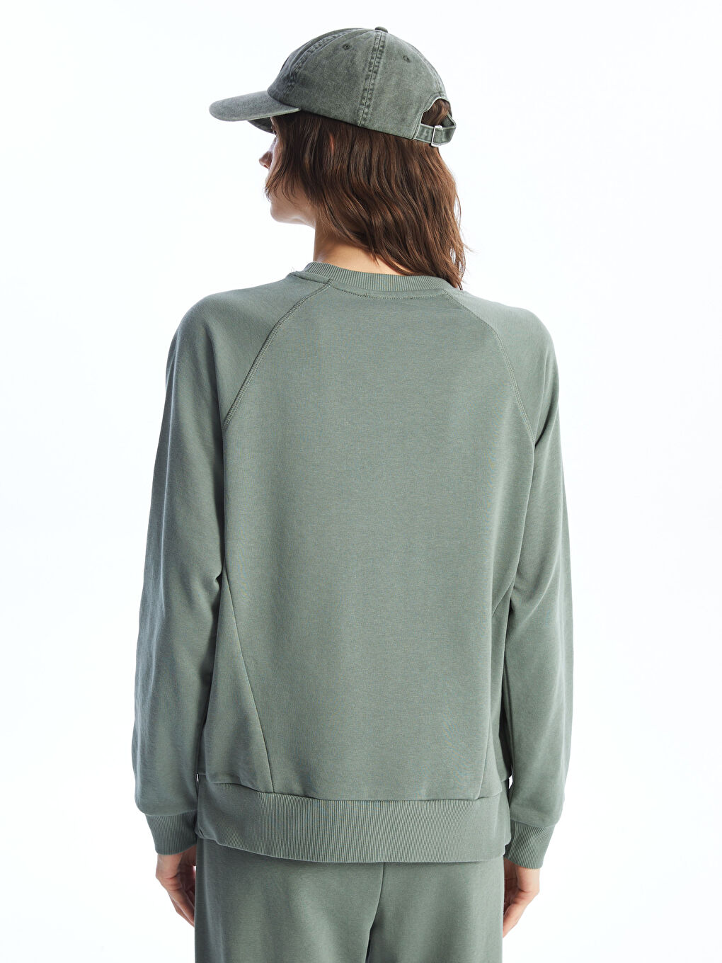 Haki Bisiklet Yaka Oversize Kadın Sweatshirt-4