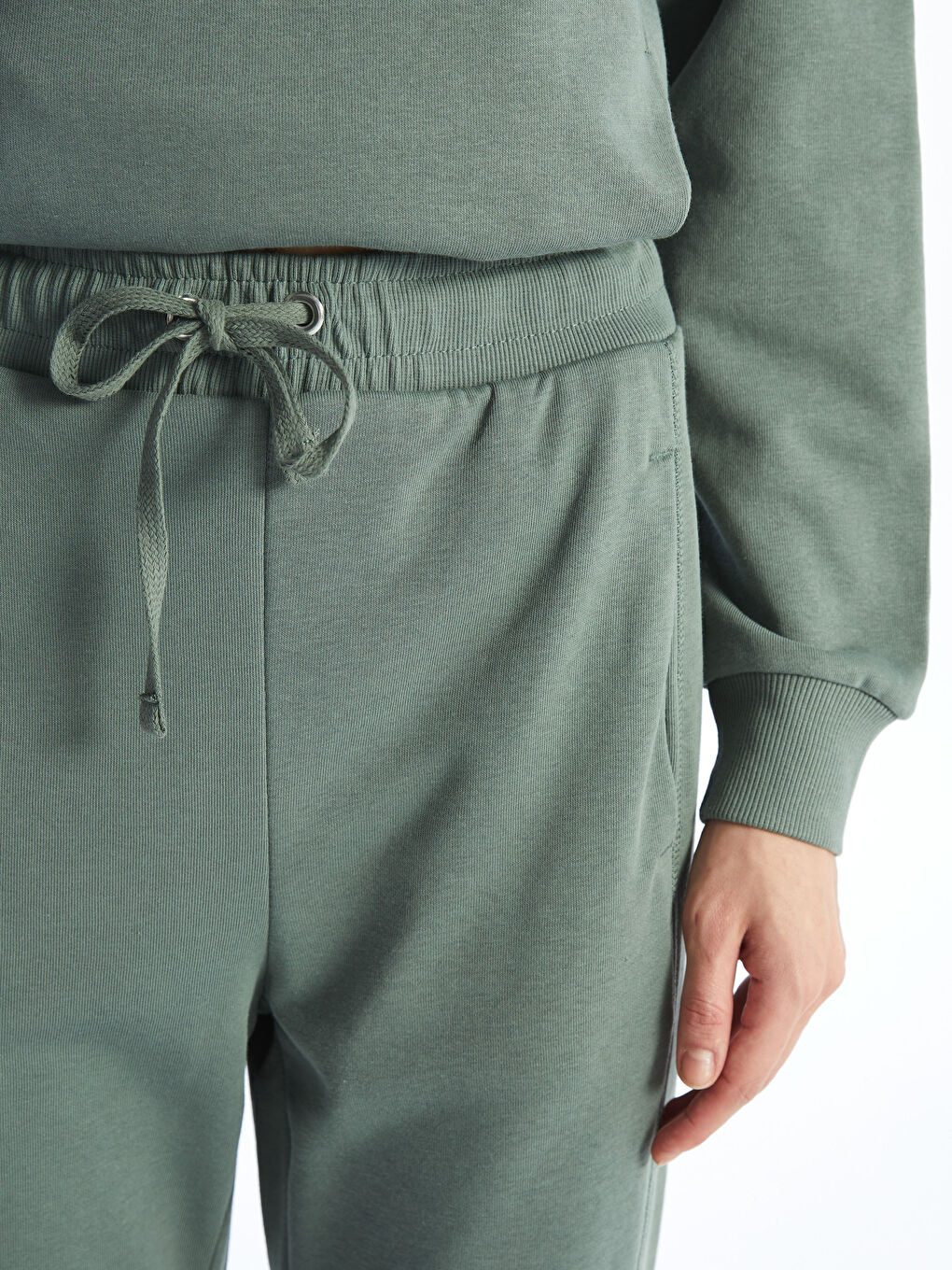 Women's Elastic Waist Regular Jogger Sweatpants -S46621Z8-GZA