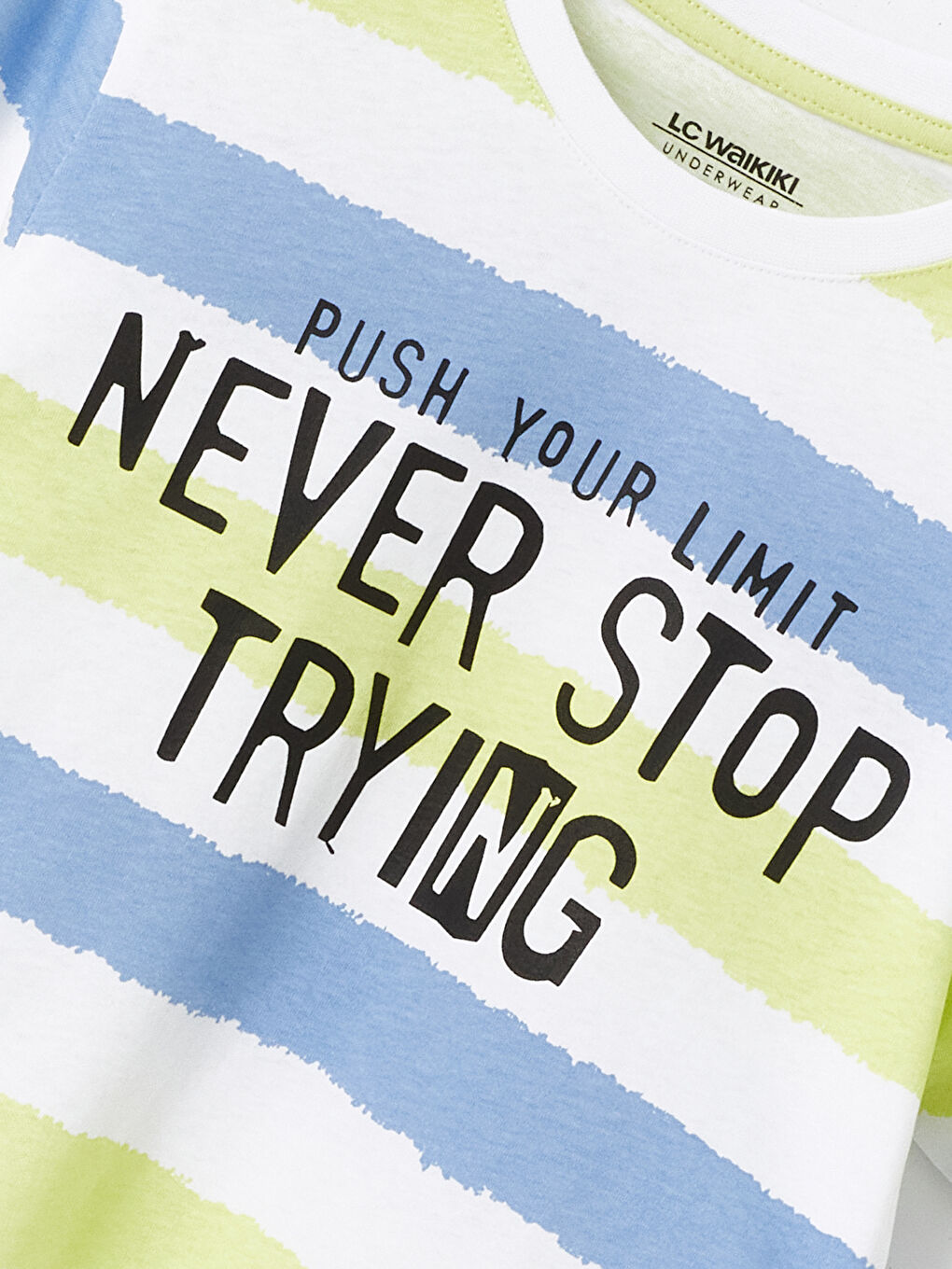 Beyaz Bisiklet Yaka Baskılı Kısa Kollu Erkek Çocuk Pijama Üst-2