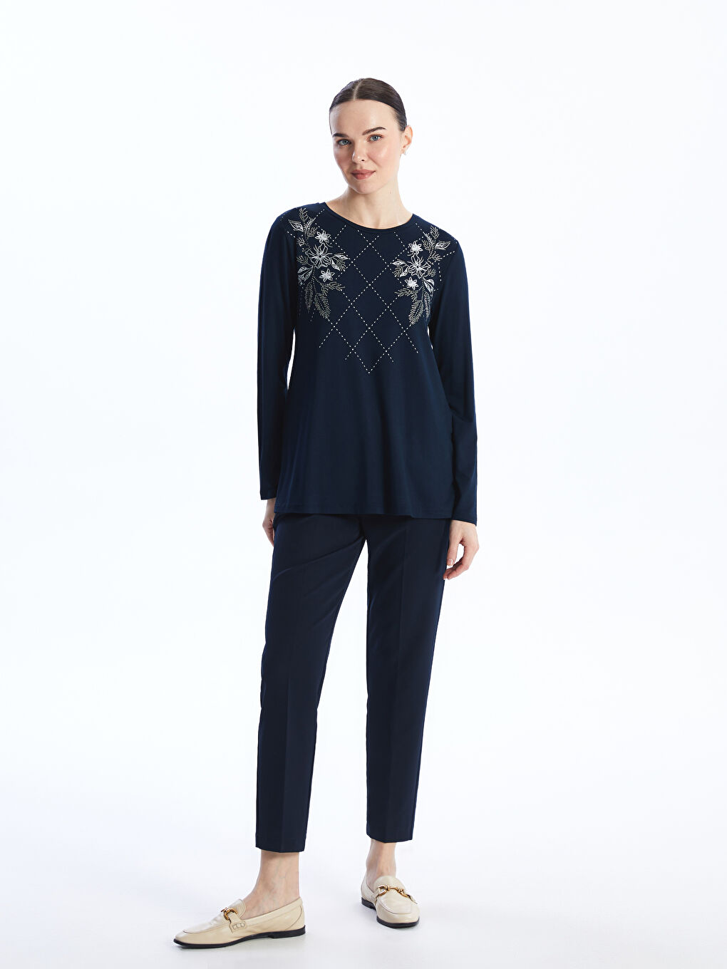 Lacivert Bisiklet Yaka Baskılı Uzun Kollu Kadın Tişört-1